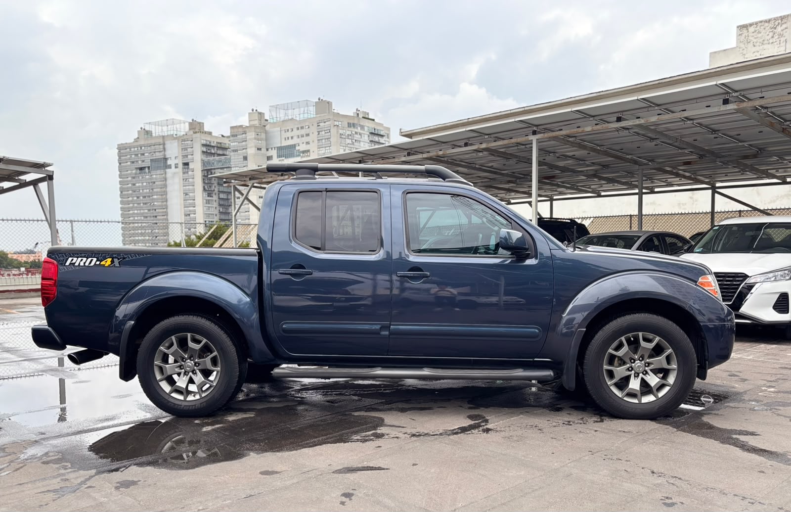 2016 Nissan NP300 FRONTIER 4 PTS PRO 4X L4 25L TA AAC PIEL RA-18 4X4