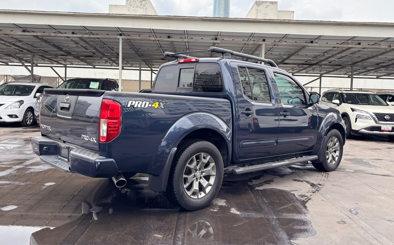 2016 Nissan NP300 FRONTIER 4 PTS PRO 4X L4 25L TA AAC PIEL RA-18 4X4