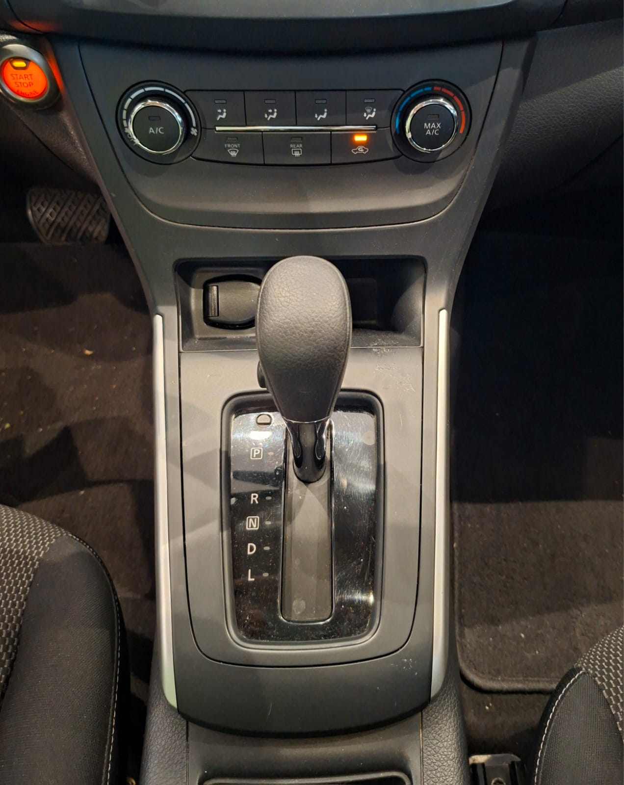 2017 Nissan SENTRA 4 PTS SENSE CVT AAC RA-16