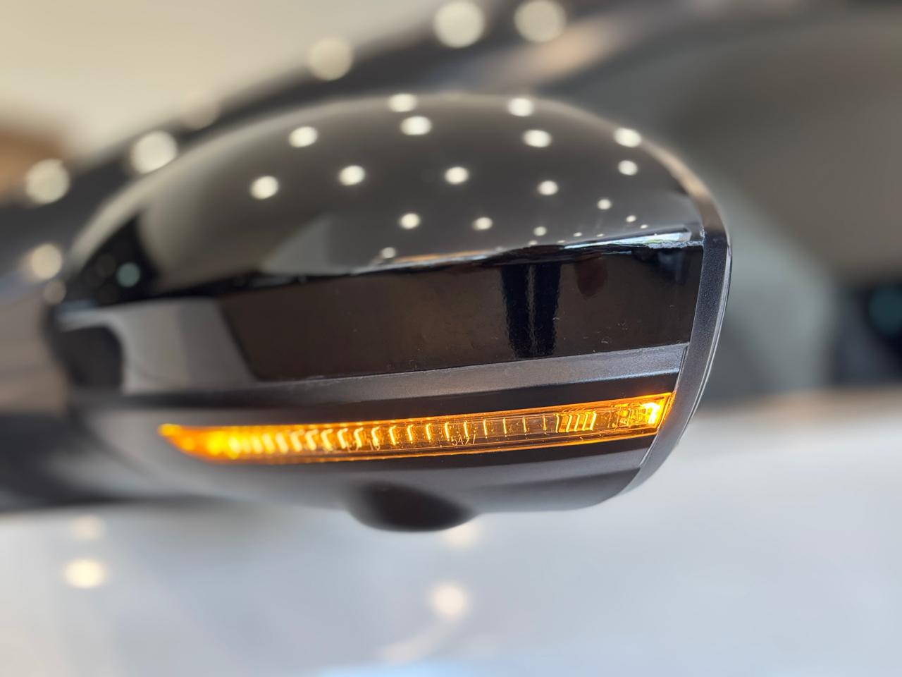 2023 Nissan SENTRA 4 PTS SR CVT AAC ASTOS DEPORTIVOS BOSE QC F LED RA-18