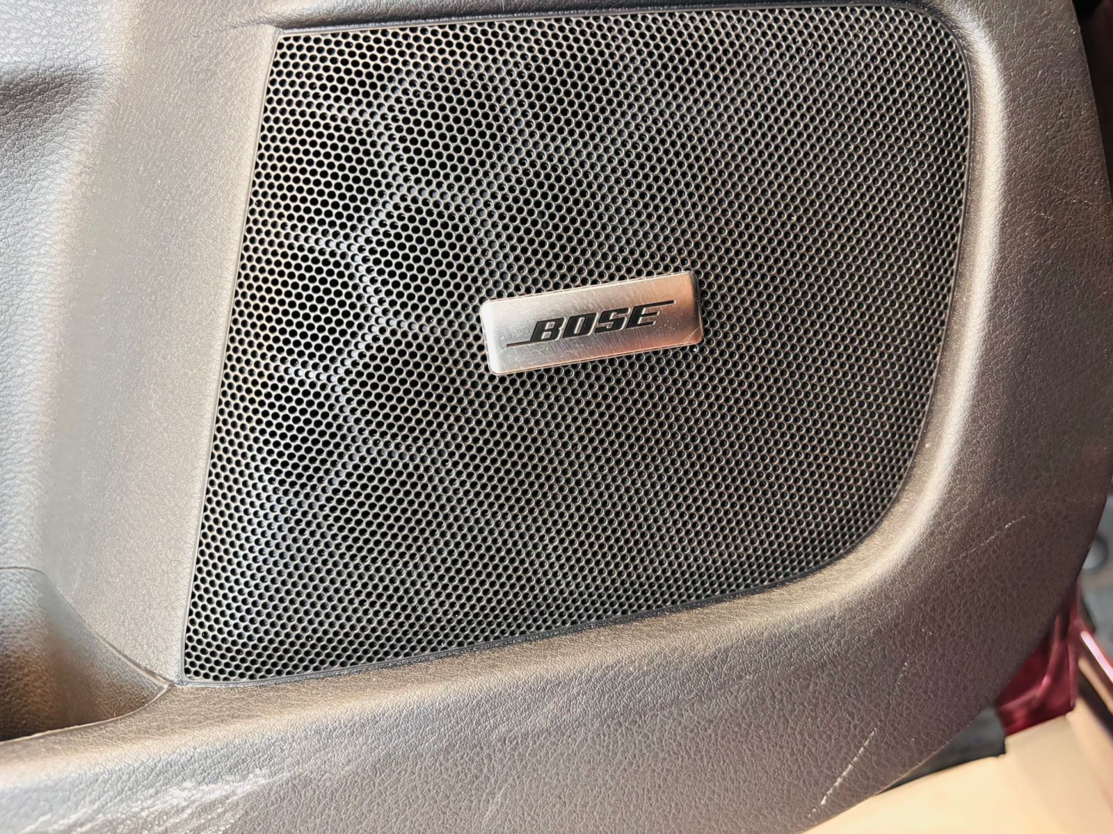 2023 Nissan SENTRA 4 PTS SR PLATINUM CVT AAC AUT ASTOS DEPORTIVOS BOSE PIEL NEGRA QC F LED RA-18