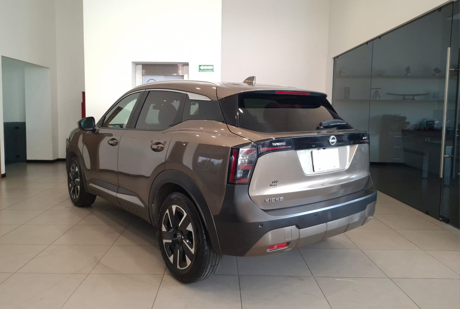 2025 Nissan KICKS 5P ADVANCE L42.0 AUT
