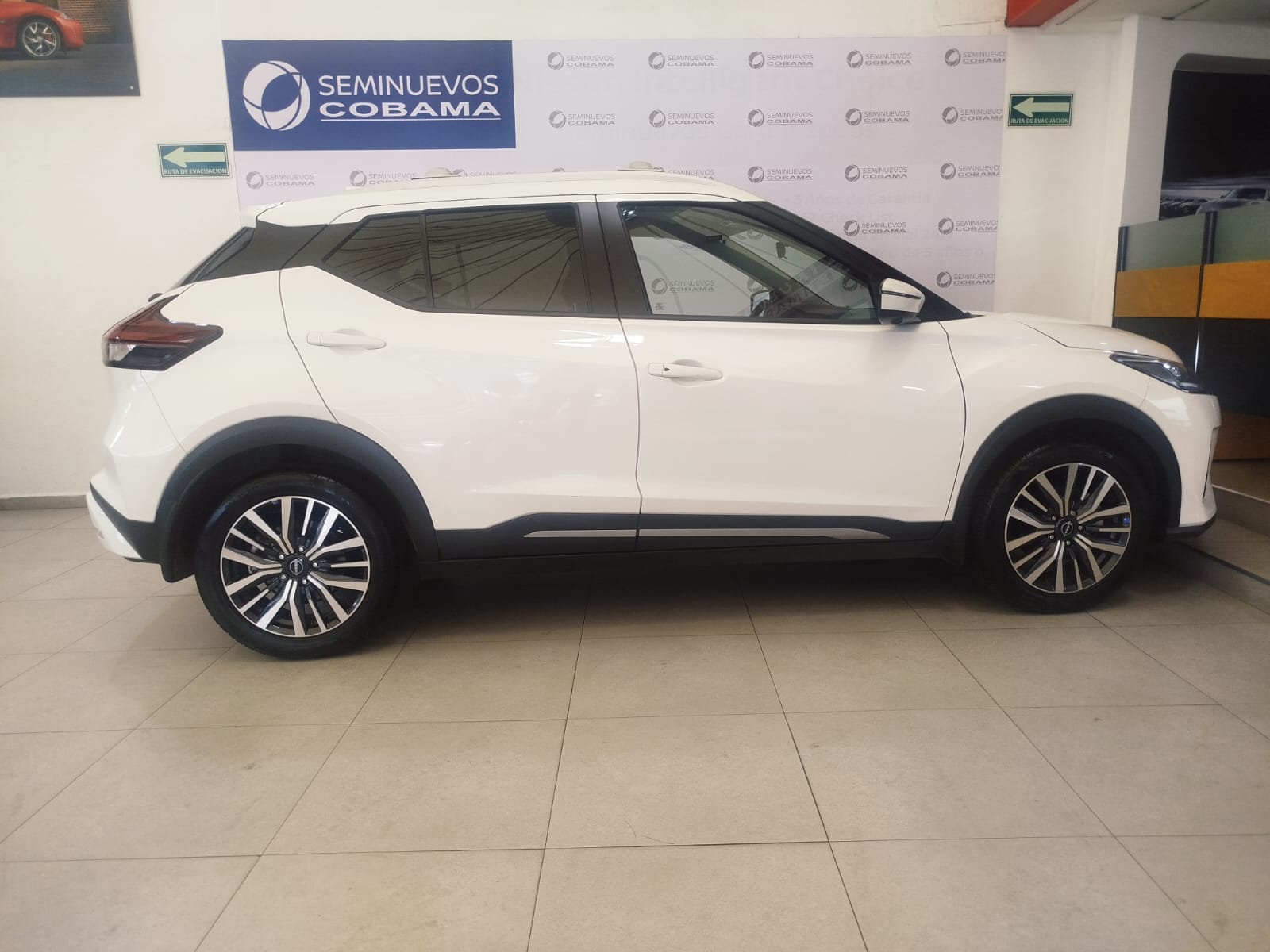 2024 Nissan KICKS 5P PLATINUM L41.6 AUT