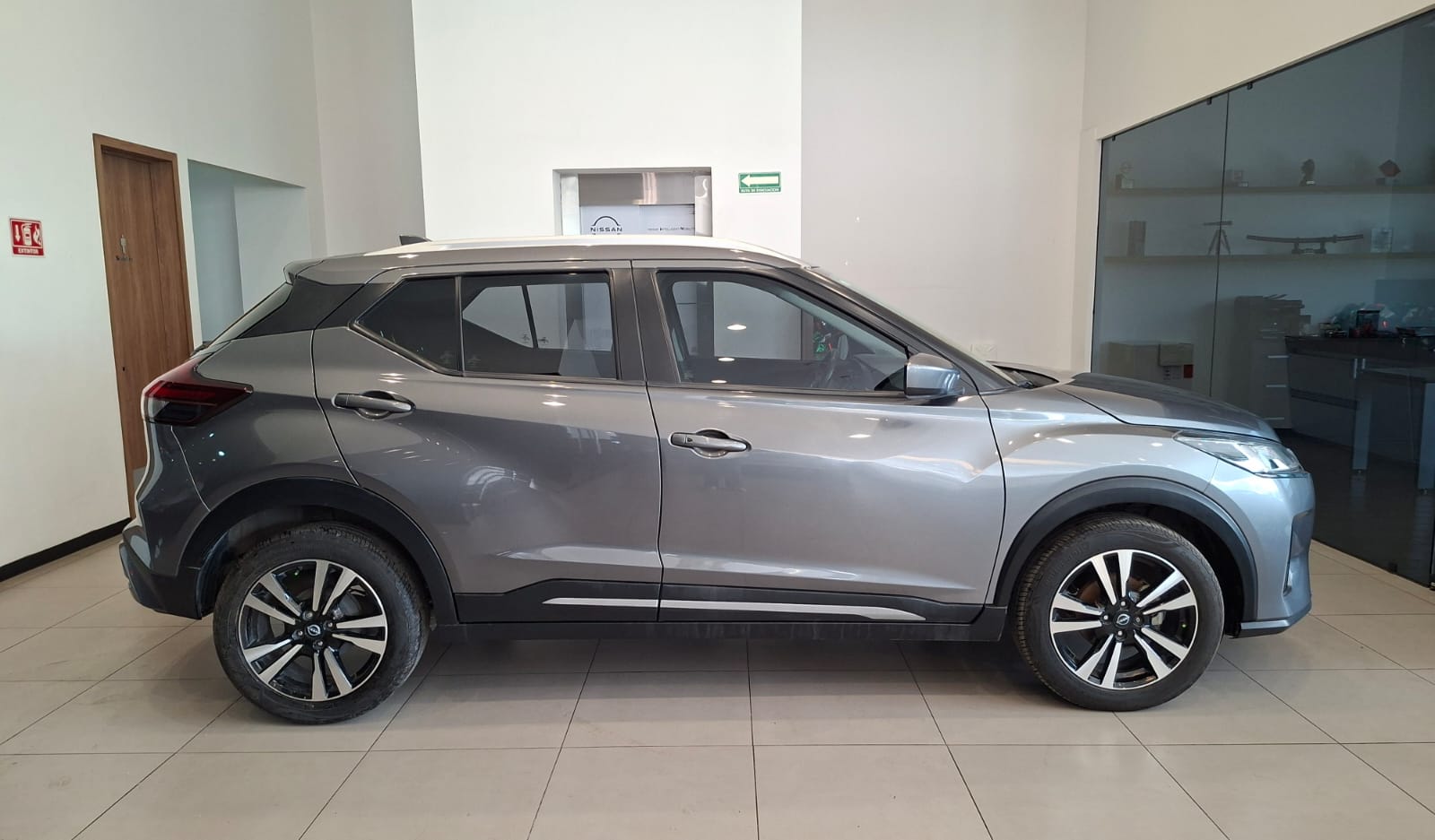 2023 Nissan KICKS 5 PTS ADVANCE 16L TA AAC VE RA-16