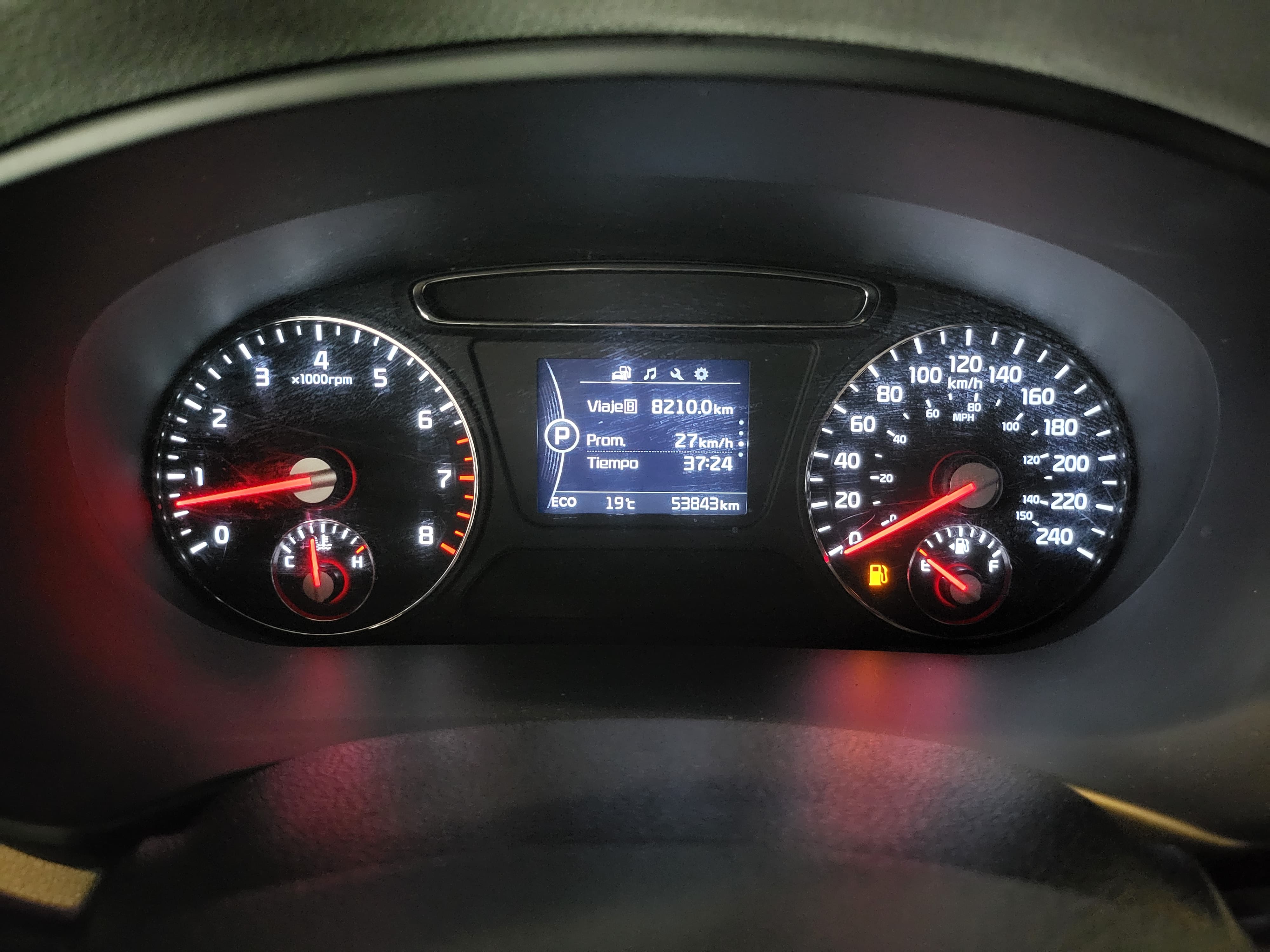 2016 Kia SORENTO 5 PTS EX V6 TA AAC PIEL 7 PAS RA-18