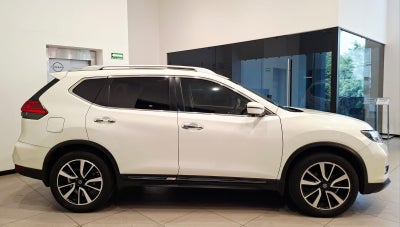2018 Nissan X-TRAIL 5 PTS EXCLUSIVE CVT PIEL CD QC GPS 5 PAS RA-18