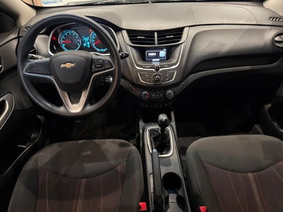 2022 Chevrolet AVEO 4 PTS LT TM5 AAC AUT F NIEBLA RA-15