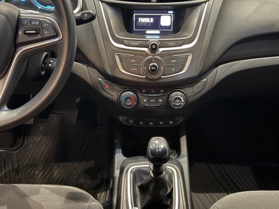 2022 Chevrolet AVEO 4 PTS LT TM5 AAC AUT F NIEBLA RA-15