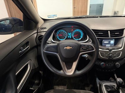 2022 Chevrolet AVEO 4 PTS LT TM5 AAC AUT F NIEBLA RA-15